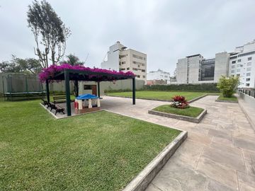 ¡Espectacular Duplex Penthouse Frente al Golf San Isidro!