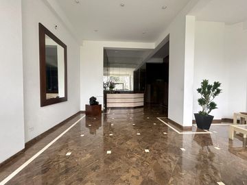 ¡Espectacular Duplex Penthouse Frente al Golf San Isidro!