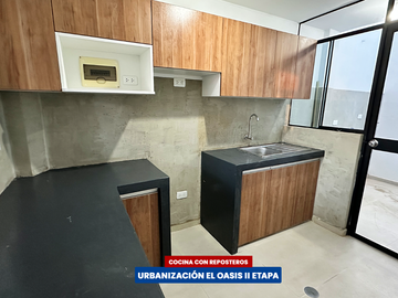 Departamento EN PRIMER PISO Piso - Urb El Oasis (Ica)
