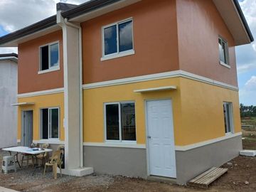 DUPLEX W/ GARAGE TOWNHOUSE IN SARIAYA QUEZON