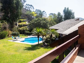 HERMOSA RESIDENCIA EN VENTA LA PRADERA