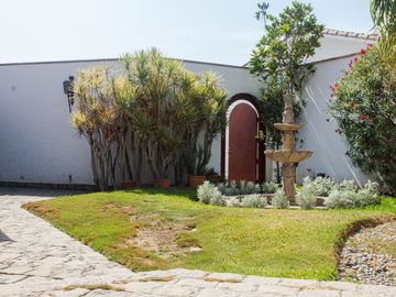 HERMOSA RESIDENCIA EN VENTA LA PRADERA