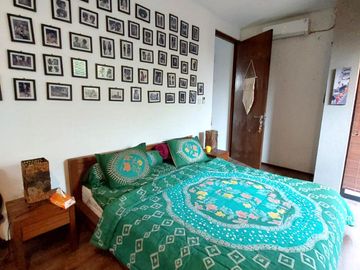 Rumah Estetik dan Natural dengan Joglo dan Kolam Renang di Maguwoharjo