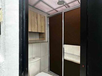 🟧SE VENDE O SE PERMUTA POR UNA CASA EN MEDELLÍN - Apartamento segundo piso santa Teresita Dosquebradas remodelado