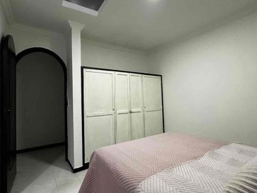 🟧SE VENDE O SE PERMUTA POR UNA CASA EN MEDELLÍN - Apartamento segundo piso santa Teresita Dosquebradas remodelado