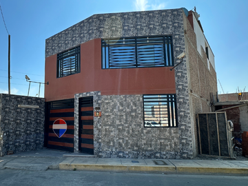 CASA EN VENTA - URB. EL HARAS I ETAPA (ICA)