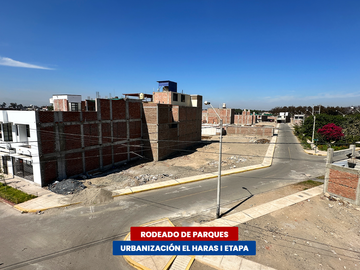 CASA EN VENTA - URB. EL HARAS I ETAPA (ICA)