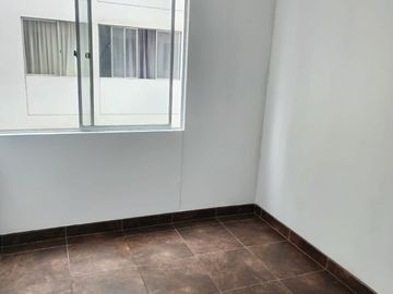 OCASIÓN MODERNO DEPARTAMENTO 3 DORMITORIOS - VISTA INTERNA -  PISO 3 - 2 BAÑOS - ZONA PARRILLAS - JUEGOS NIÑOS - CENTRICA UBICACIÓN - PRECIO EN SOLES
