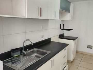 OCASIÓN MODERNO DEPARTAMENTO 3 DORMITORIOS - VISTA INTERNA -  PISO 3 - 2 BAÑOS - ZONA PARRILLAS - JUEGOS NIÑOS - CENTRICA UBICACIÓN - PRECIO EN SOLES