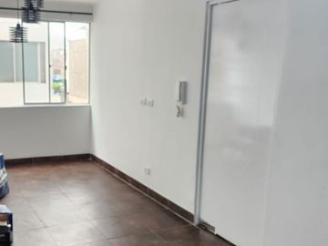 OCASIÓN MODERNO DEPARTAMENTO 3 DORMITORIOS - VISTA INTERNA -  PISO 3 - 2 BAÑOS - ZONA PARRILLAS - JUEGOS NIÑOS - CENTRICA UBICACIÓN - PRECIO EN SOLES