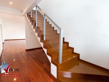 VENTA CASA EN CONDOMINIO URB. EL SOL DE LA MOLINA