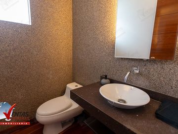 VENTA CASA EN CONDOMINIO URB. EL SOL DE LA MOLINA