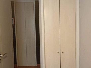 DEPARTAMENTO EN BARRIO REPUBLICA, A 2 CUDRAS E METRO TOESCA. 3 DORM, 2 BAÑOS.