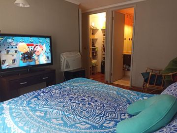 DEPARTAMENTO EN BARRIO REPUBLICA, A 2 CUDRAS E METRO TOESCA. 3 DORM, 2 BAÑOS.