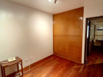Oficina en Planta Baja en Venta – Centro de Mendoza