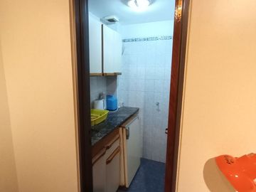 Oficina en Planta Baja en Venta – Centro de Mendoza