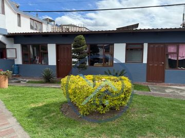 CASA RENTERA  EN VENTA, EN LA MAGDALENA, QUITO