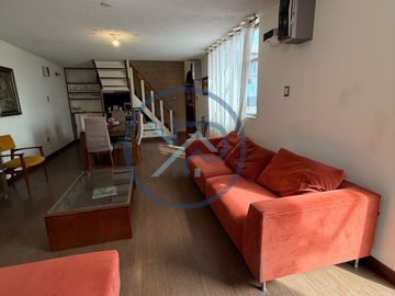CASA RENTERA  EN VENTA, EN LA MAGDALENA, QUITO