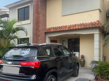 VENTA DE CASA EN URB. MILÁN, ETAPA ALTA GRACIA MODELO FIORELLA Vía Salitre