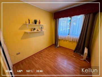 Vendo Amplia Casa, 5 Dormitorios, Sector Lomas De San Andrés