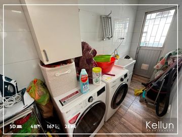 Vendo Amplia Casa, 5 Dormitorios, Sector Lomas De San Andrés