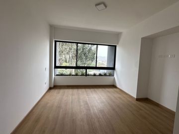 Moderno Y Lujoso Dúplex En Zona Residencial Con Vista A Parque En Surco