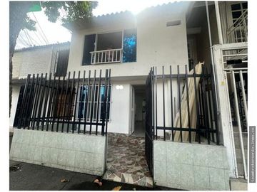 VENDO CASA EN VILLA DEL PRADO
