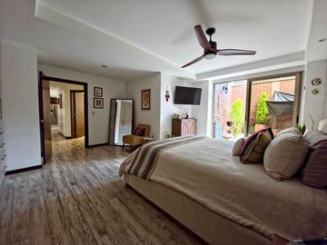 🏙️En Venta Departamento de Lujo de 3 Dormitorios cerca de la Primero de Mayo y Av. 12 de Octubre🏢