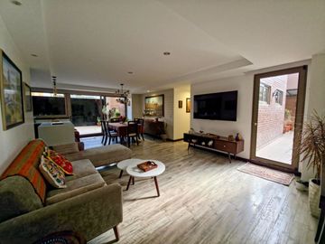 🏙️En Venta Departamento de Lujo de 3 Dormitorios cerca de la Primero de Mayo y Av. 12 de Octubre🏢