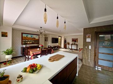 🏙️En Venta Departamento de Lujo de 3 Dormitorios cerca de la Primero de Mayo y Av. 12 de Octubre🏢