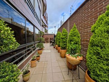 🏙️En Venta Departamento de Lujo de 3 Dormitorios cerca de la Primero de Mayo y Av. 12 de Octubre🏢