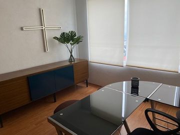 HERMOSO DEPARTAMENTO AMUEBLADO Y EQUIPADO