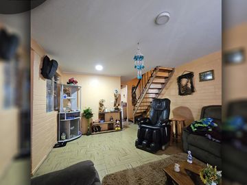 Se vende casa, Población Leonardo Davinci, Quillota.