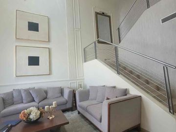 CASA EN VENTA EN LA CORUÑA RESIDENCIAL. SECCIÓN ORZAN. 4 recámaras