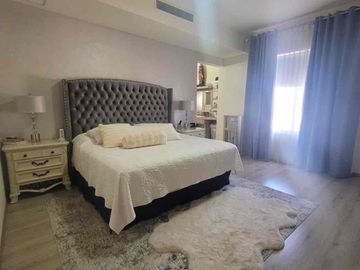 CASA EN VENTA EN LA CORUÑA RESIDENCIAL. SECCIÓN ORZAN. 4 recámaras