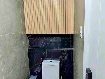 VENDO CASA DE 321.81M2 DISEÑO PARA OFICINA EN  SAN BORJA