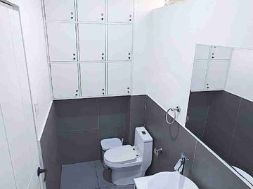 VENDO CASA DE 321.81M2 DISEÑO PARA OFICINA EN  SAN BORJA