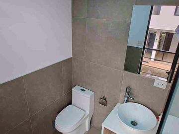 VENDO CASA DE 321.81M2 DISEÑO PARA OFICINA EN  SAN BORJA