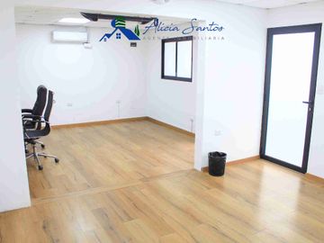 VENDO CASA DE 321.81M2 DISEÑO PARA OFICINA EN  SAN BORJA