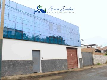 VENDO CASA DE 321.81M2 DISEÑO PARA OFICINA EN  SAN BORJA
