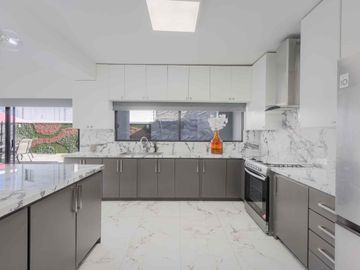 Colonia Centenario - Casa en Venta