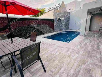 CASA EN VENTA EN COL. CENTENARIO. 4 recámaras. recámara en planta baja