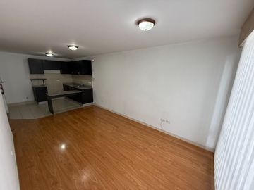 Dpto de 2 Dormitorios en Venta (Platinum Plaza) 2 parqueos+1 bodega