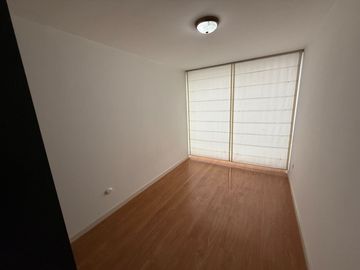 Dpto de 2 Dormitorios en Venta (Platinum Plaza) 2 parqueos+1 bodega