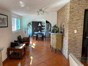 En VENTA condominio remodelado zona poniente de Cuernavaca, Morelos.