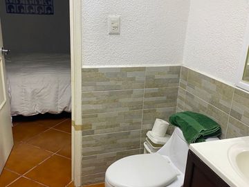 En VENTA condominio remodelado zona poniente de Cuernavaca, Morelos.