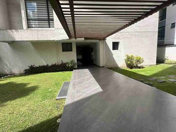Venta de departamento en Granda Centeno, cerca al Canal 4