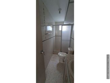 VENDO APARTAMENTO EN CAÑAVERALES 4 PISO