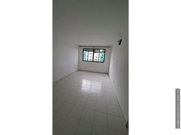 VENDO APARTAMENTO EN CAÑAVERALES 4 PISO