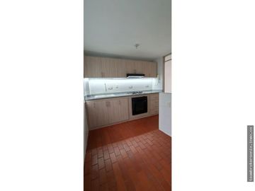 VENDO APARTAMENTO EN CAÑAVERALES 4 PISO